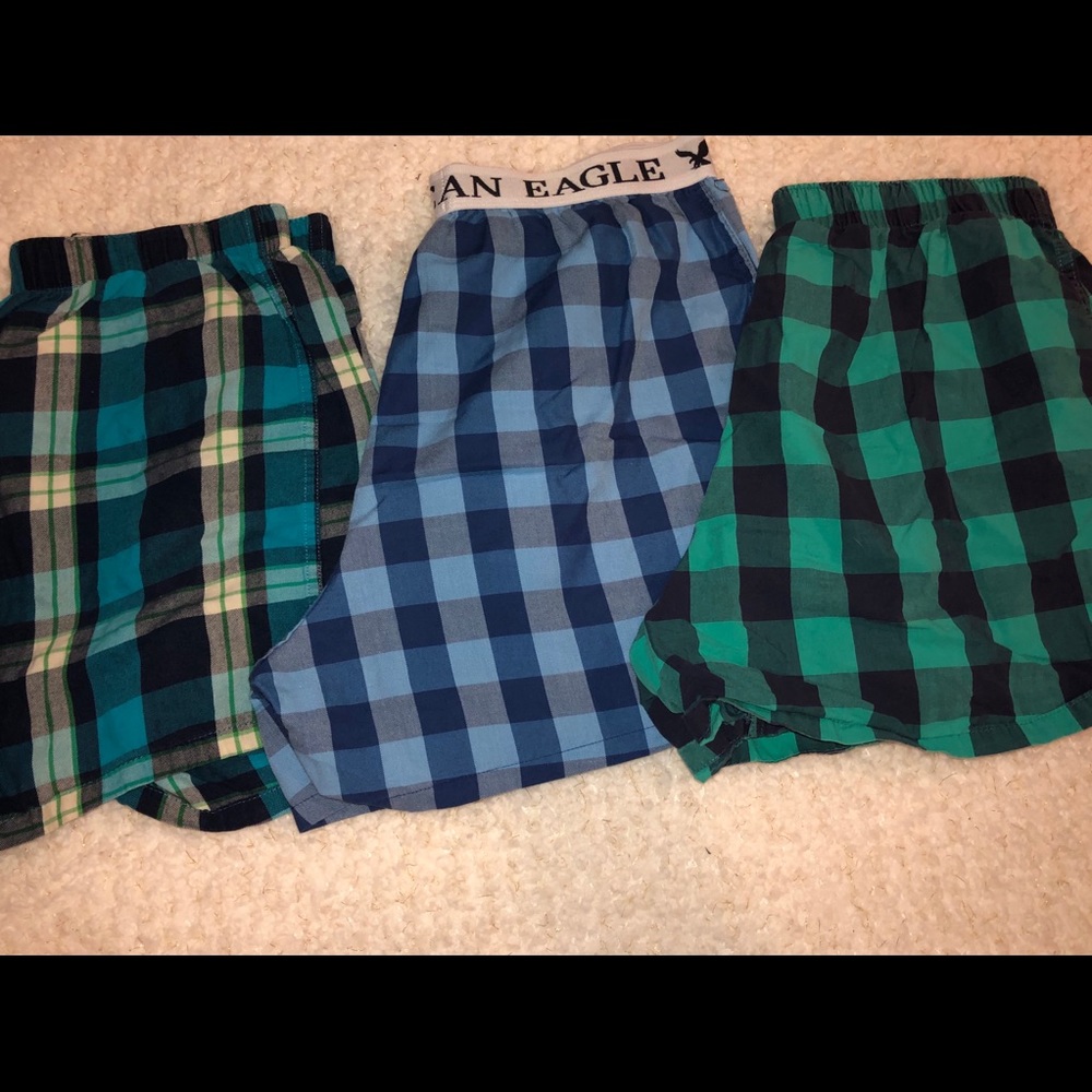 Bundle of men’s American Eagle boxers (3)